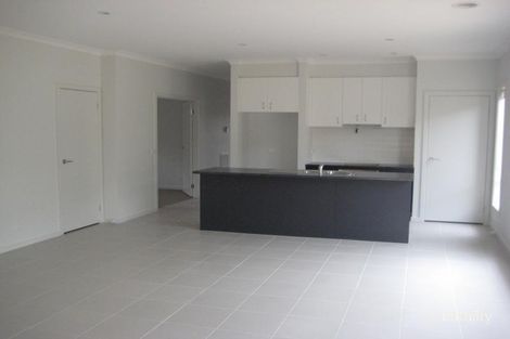 Property photo of 98 Fongeo Drive Point Cook VIC 3030