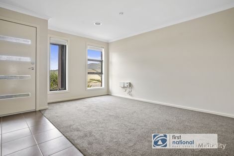 Property photo of 3 Spearfelt Street Kurunjang VIC 3337