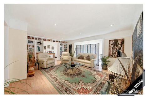 Property photo of 11 Carr Crescent Wanniassa ACT 2903