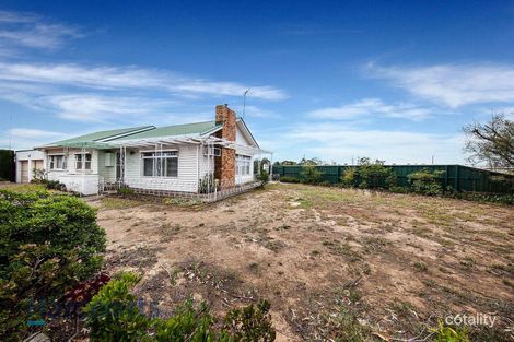Property photo of 2 Geelong Road Werribee VIC 3030