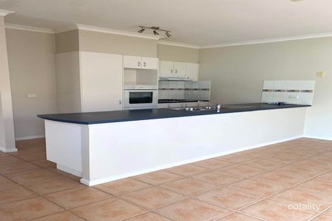 Property photo of 126 Malcolm Creek Parade Craigieburn VIC 3064