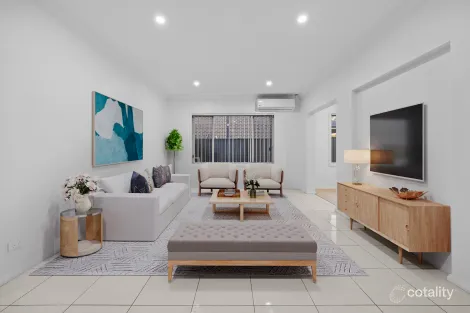 Property photo of 4 Frontiers Road Edmondson Park NSW 2174
