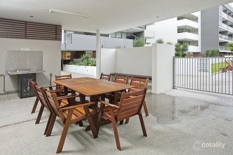 Property photo of 116/95 Clarence Road Indooroopilly QLD 4068