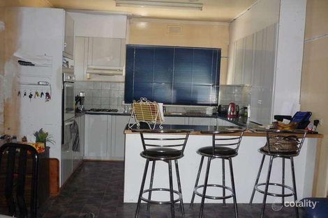 Property photo of 5 Arundell Square Charlton VIC 3525