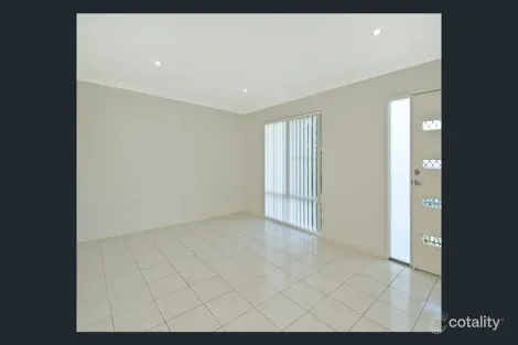 Property photo of 19 Hampton Lane Pimpama QLD 4209