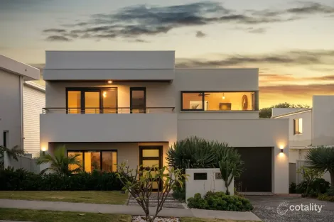 53 Peregrine Dr, Greenhills Beach, NSW 2230