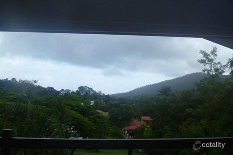 Property photo of 2 Sunbird Close Jubilee Pocket QLD 4802