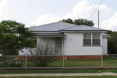 10 Cherry St, Oakey, QLD 4401