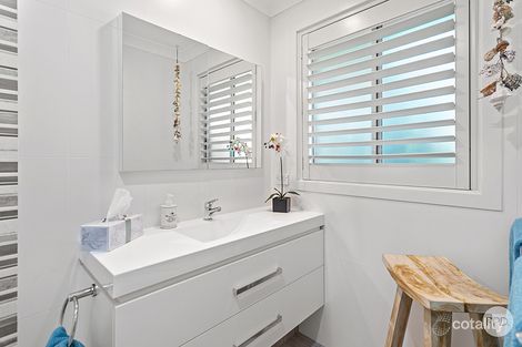 Property photo of 3 Elaine Avenue Lemon Tree Passage NSW 2319