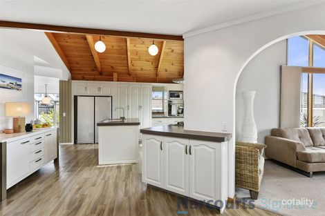 Property photo of 7 Third Avenue Midway Point TAS 7171