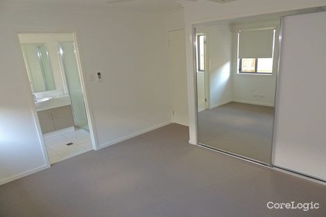 Property photo of 26 Seagull Boulevard Kirkwood QLD 4680