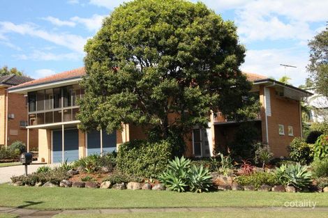 1 Gable St, Stafford Heights, QLD 4053