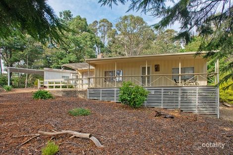 Property photo of 20 View Crescent Blackwood VIC 3458