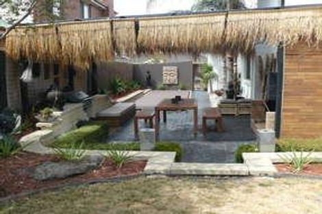 Property photo of 19 Callistemon Rise Mill Park VIC 3082