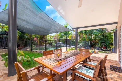 Property photo of 9 Trivia Street Palm Cove QLD 4879