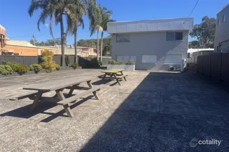 19 Lake St, Budgewoi, NSW 2262