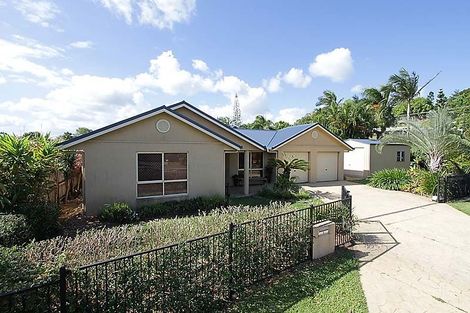 Property photo of 2 Wheeler Drive Glenella QLD 4740