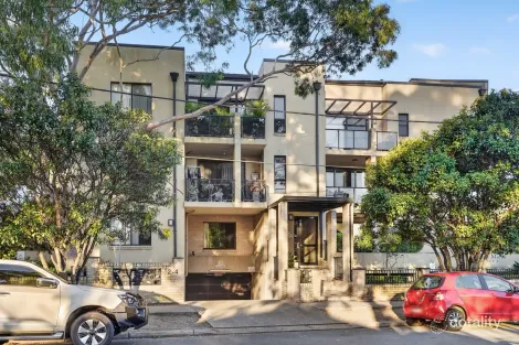 2/2-4 Reid Ave, Westmead, NSW 2145