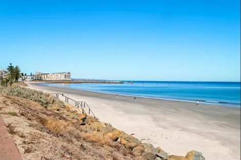 20/33 North Esp, Glenelg North, SA 5045