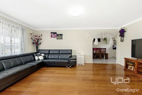 Property photo of 30 Hogan Street Deer Park VIC 3023