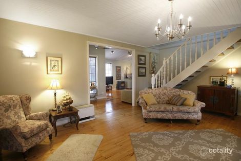 44 Urquhart St, Woodend, VIC 3442