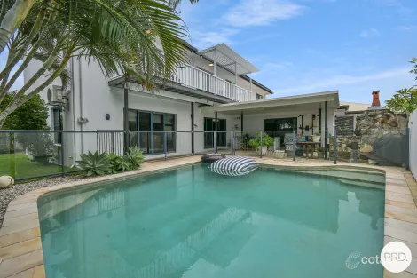 Property photo of 14 Riberry Drive Casuarina NSW 2487