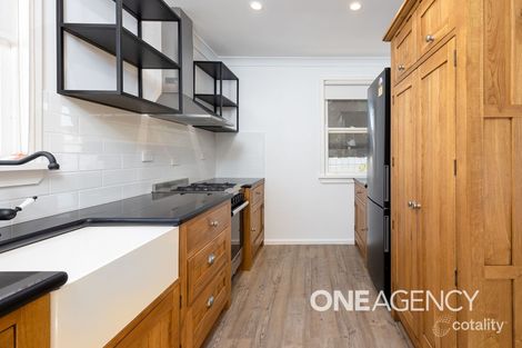 Property photo of 17 Spooner Avenue Mount Austin NSW 2650