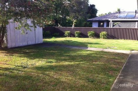Property photo of 39 Lapoinya Crescent Warana QLD 4575