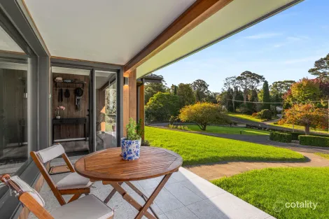 Property photo of 18 Fairway Drive Bowral NSW 2576