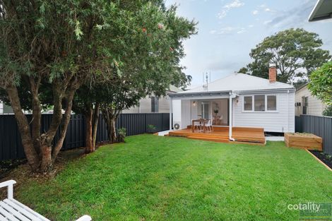 Property photo of 30 Greaves Street Mayfield East NSW 2304
