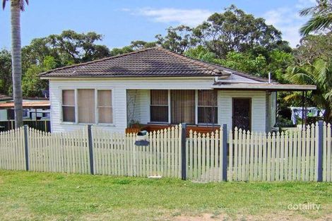 22 James St, Warners Bay, NSW 2282
