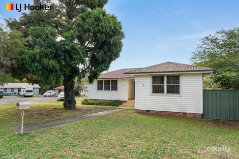 Property photo of 2 Burt Avenue Nowra NSW 2541