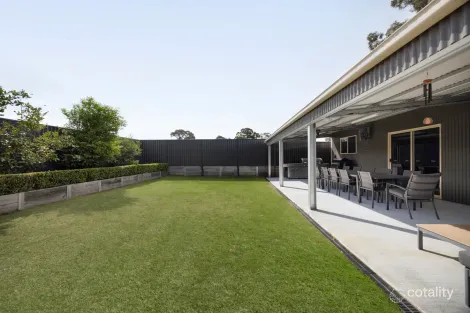 Property photo of 9 Highland Crescent Thirlmere NSW 2572