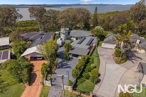 8a Vine St, Redland Bay, QLD 4165