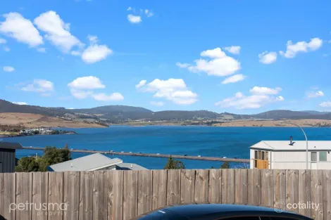 Property photo of 3/51 Raynors Road Midway Point TAS 7171