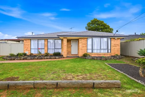 1 HIGHGATE CT, WYNDHAM VALE, VIC 3024