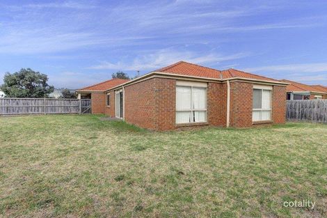 Property photo of 2 Heyington Boulevard Carrum Downs VIC 3201
