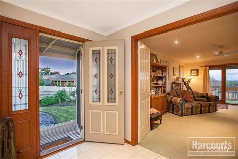 Property photo of 11 Clearview Court Garfield VIC 3814