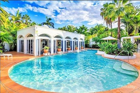 16/100 Cotlew St E, Southport, QLD 4215