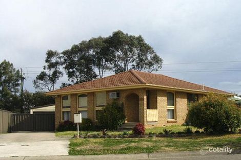 106 Pine Creek Cct, St Clair, NSW 2759