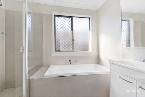 Property photo of 17 Darug Avenue Glenmore Park NSW 2745