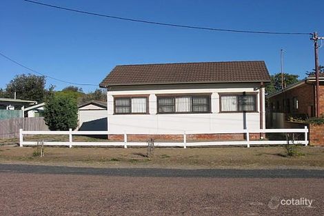 7 Simpson St, The Entrance North, NSW 2261