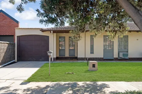 4/45 Kalgoorlie Rd, Largs Bay, SA 5016