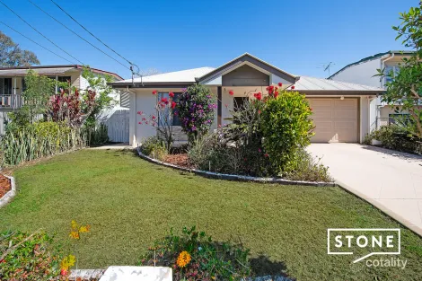 36 Silcock St, Clontarf, QLD 4019