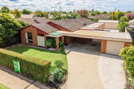 Property photo of 17 Wimmera Drive Shepparton VIC 3630