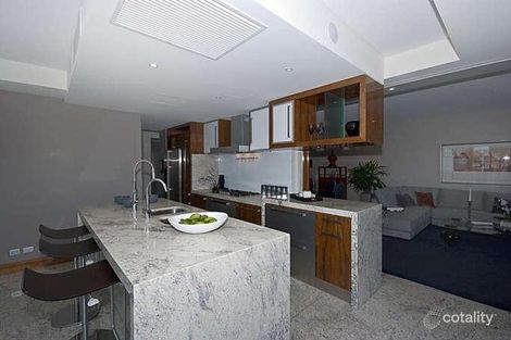 Property photo of 10/168 Oxlade Drive New Farm QLD 4005