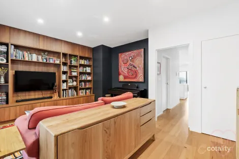 Property photo of 3-7 Murdoch Street Lyneham ACT 2602