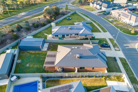 Property photo of 121 Cambridge Drive Thurgoona NSW 2640