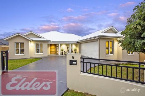 Property photo of 9 Wade Close Luddenham NSW 2745