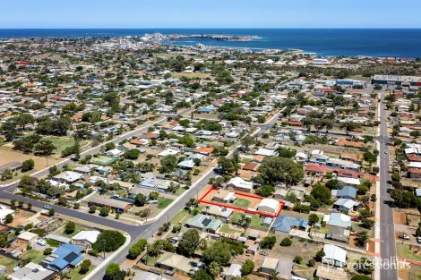 Property photo of 249 Second Street Wonthella WA 6530